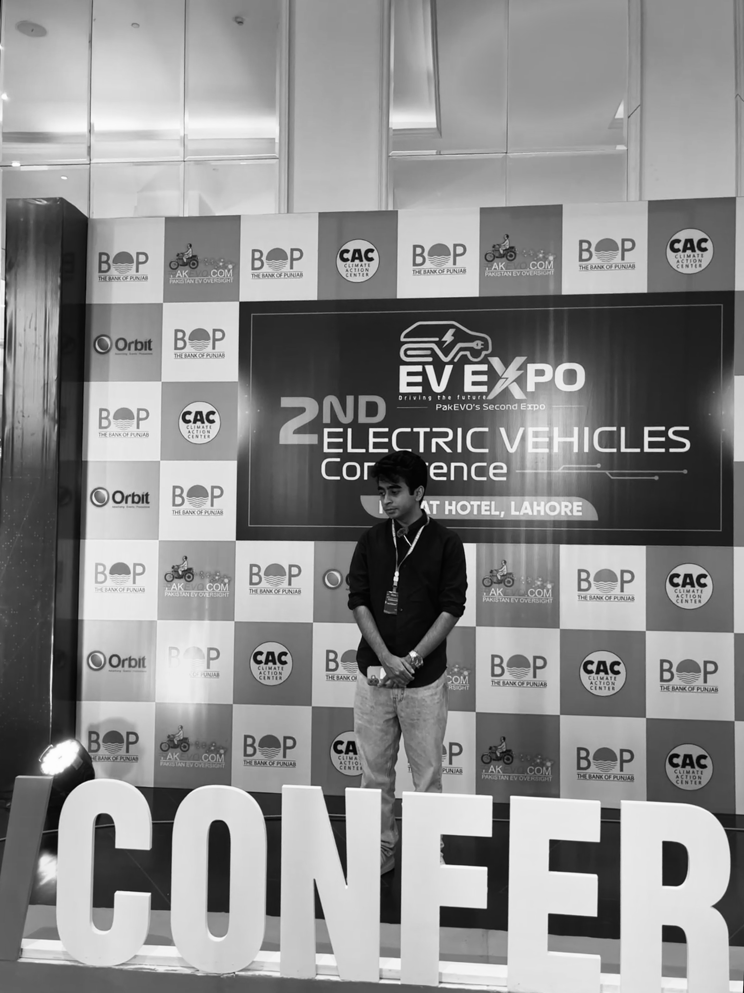 Team APAD at 2nd EV Expo in Lahore - Image 2